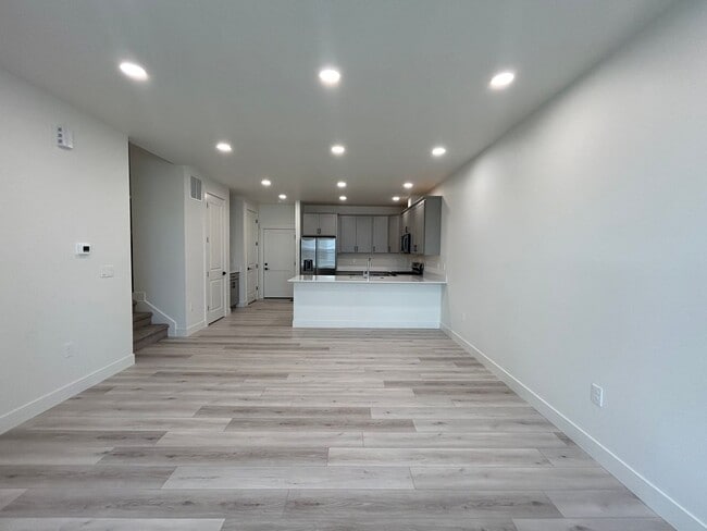 Foto del edificio - Stylish New Home Surrounded by Greenbelts and Outdoor Recreation