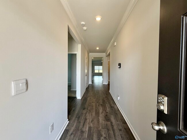 Building Photo - 7008 Nearpath Dr NW