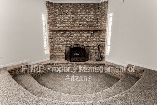 Building Photo - 510 W McNeil St