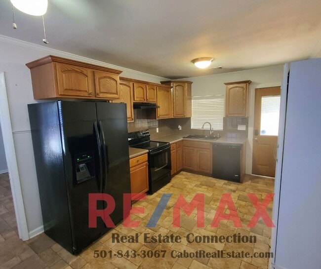 Building Photo - Sorry No Smoking and Pets Permitted with Restrictions