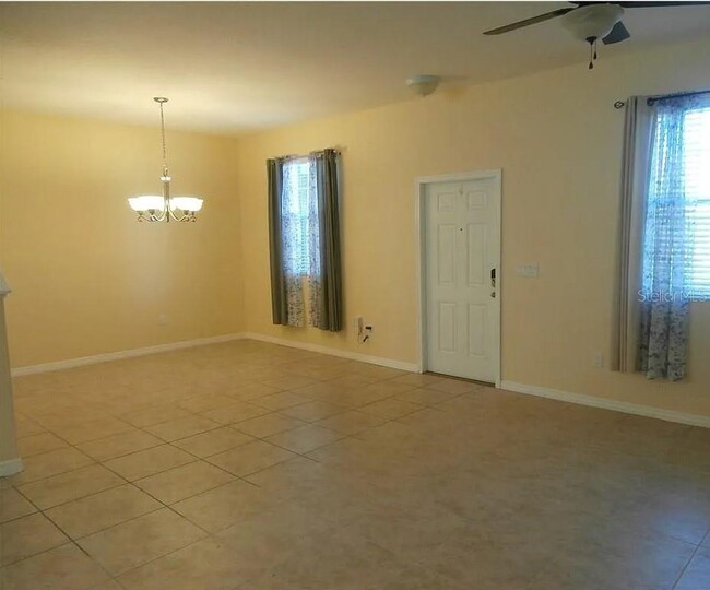 Building Photo - 11250 Savannah Landing Cir