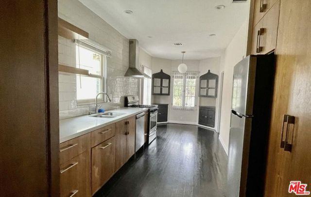 Foto principal - 8329 4th St