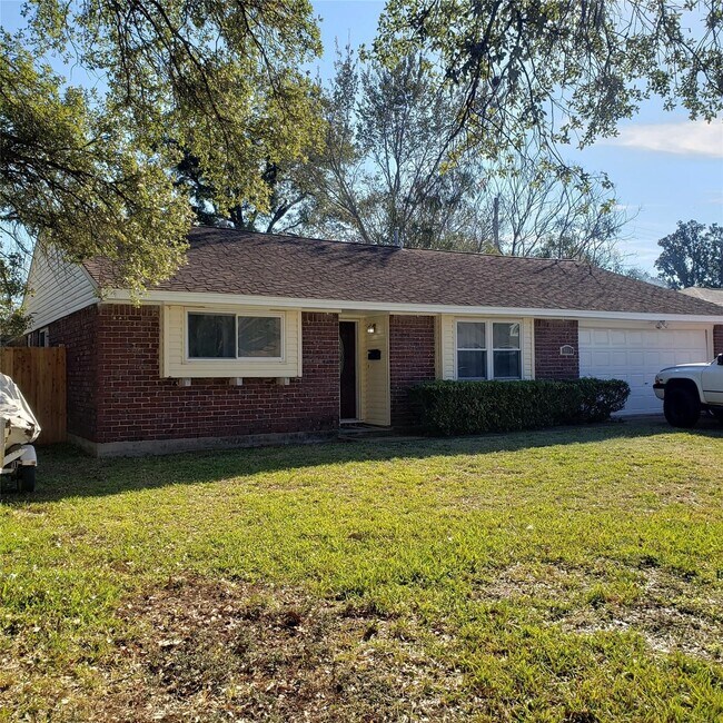 Foto del edificio - 9615 Beverly Hill St