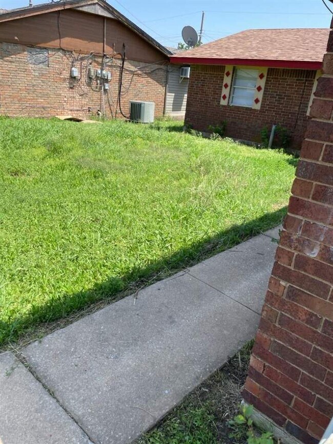 Foto del edificio - 1506 SW Oklahoma Ave