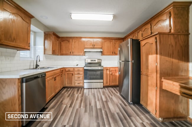 Foto del edificio - 1720 S Whitney DR