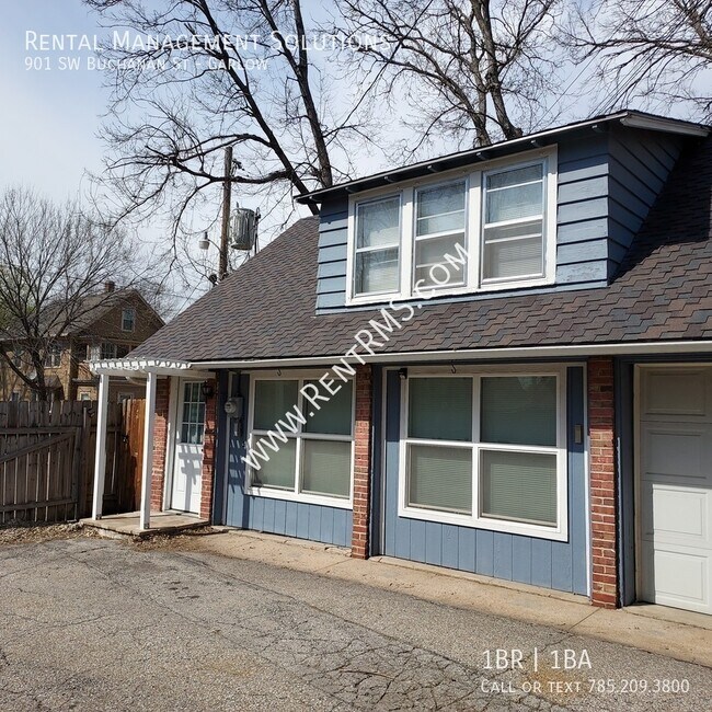 Foto del edificio - 901 SW Buchanan St