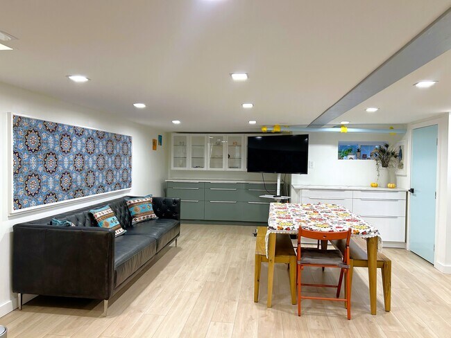 Photo - 4400 Q St NW Apartments