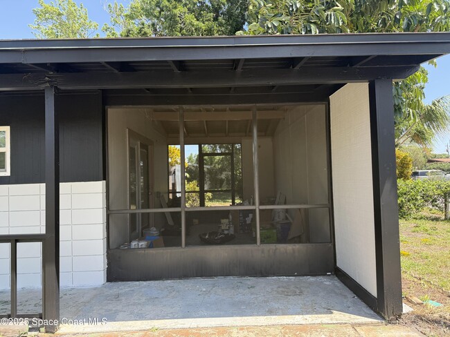 Building Photo - 4111 Edwards St