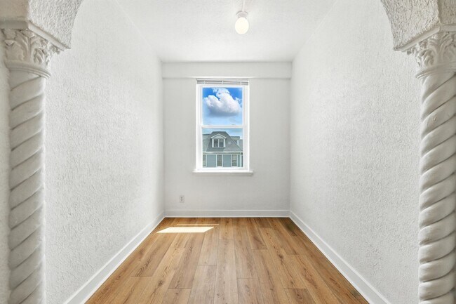 Foto del edificio - 26 E 14th St