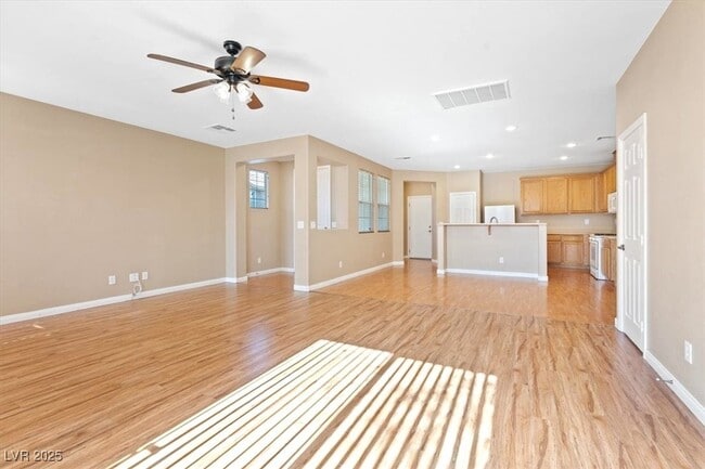 Building Photo - 6250 W Arby Ave
