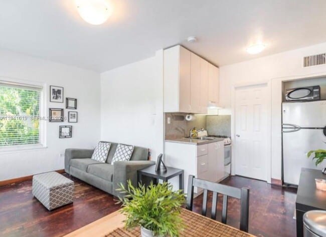 Foto del edificio - 1555 Pennsylvania Ave