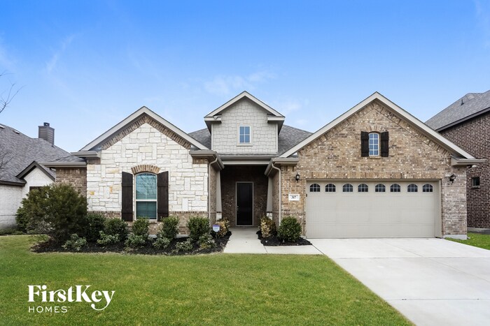 Primary Photo - 317 Strait Ln