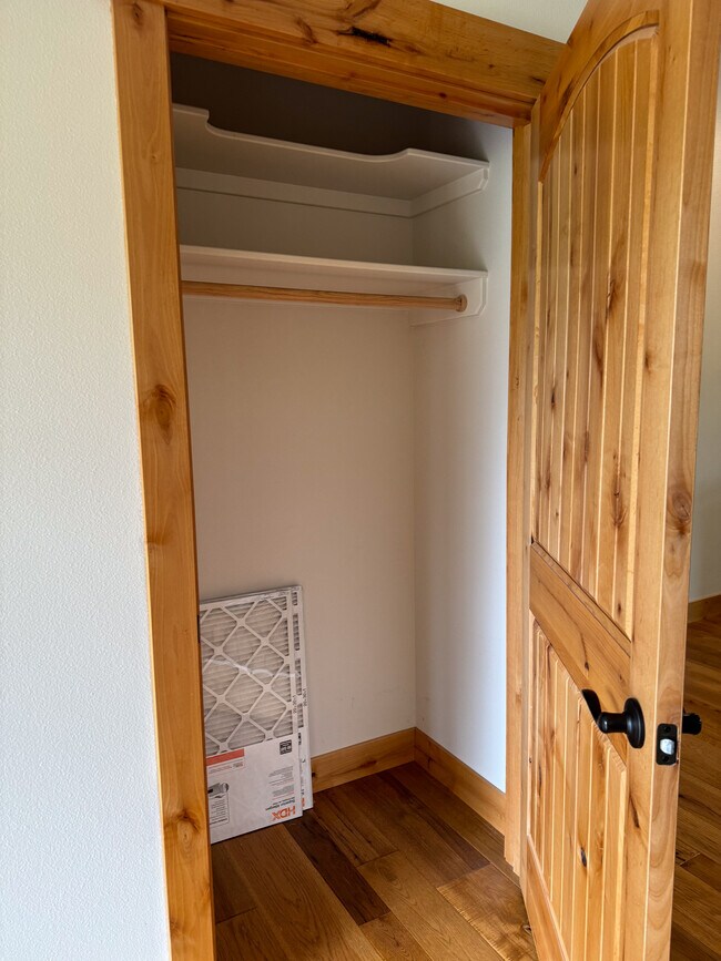 Entry Coat Closet - 825 Murphy Creek Rd