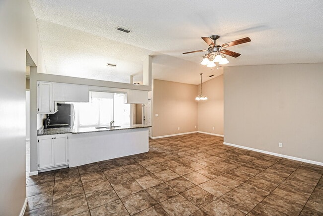 Foto del edificio - 3240 Merganzer Trail