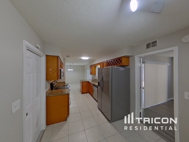 Foto del edificio - 3717 Coppertree Cir