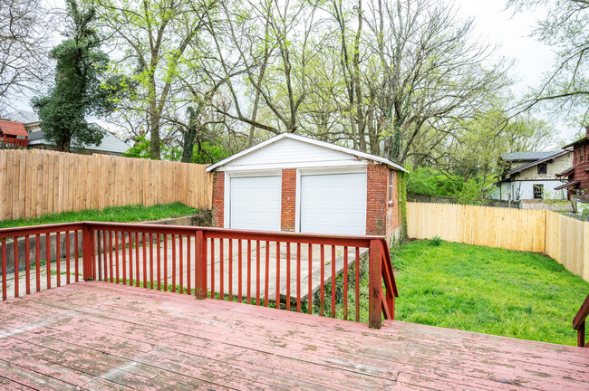 Building Photo - 3317 Bassett Rd