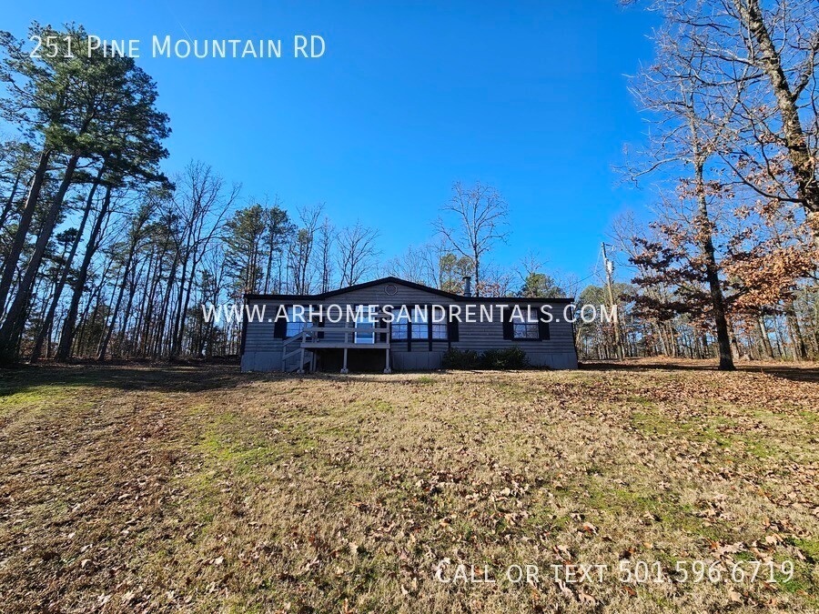 Primary Photo - 251 Pine Mountain RD | $1295 | 3 beds 2 baths