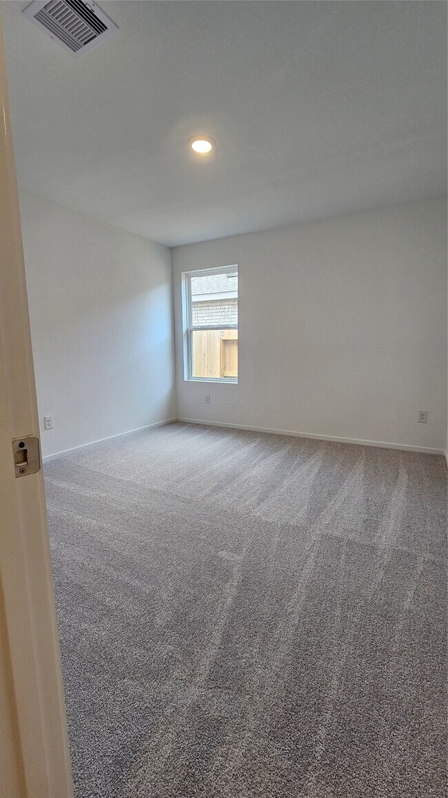 Foto del edificio - 6523 Water Oak Grn Ln