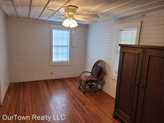 Building Photo - 3 br, 2 bath House - 245 Jackson Trace Rd