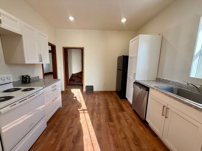 Building Photo - 4 Bed 1 Bath Single Family Home in Wausau