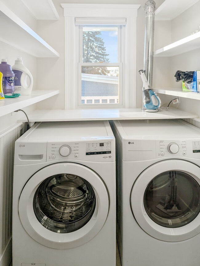 Kitchen pantry/laundry room with in-unit washer and dryer - 22 Reed St