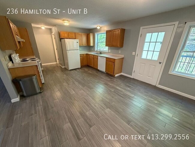 Photo - 236 Hamilton St Apartment