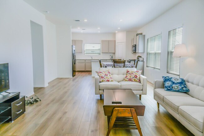 Building Photo - 311 Canley Loop