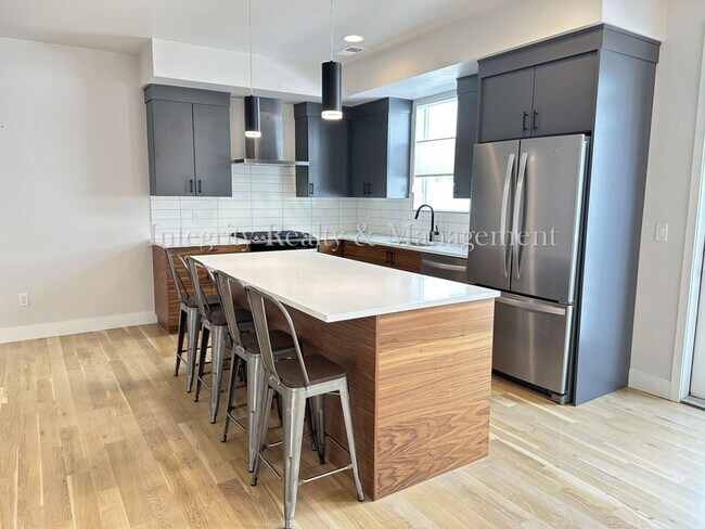 Foto del edificio - 2939 W 23rd Ave