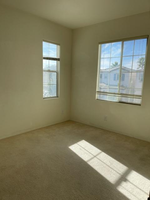 Building Photo - 10412 Palm Village St