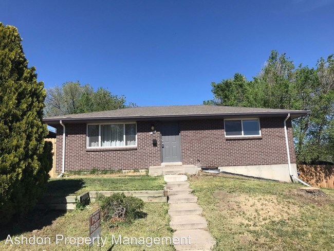 Building Photo - 4 br, 2 bath House - 8325 Acoma St.