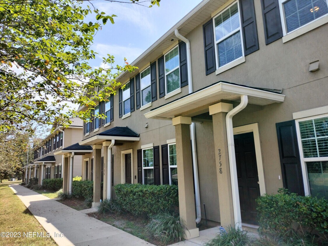 2758 Hollybrook Ln, Orange Park, FL 32073 House for Rent in Orange