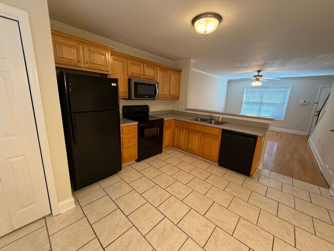 Foto del edificio - 105 Whitehead Rd