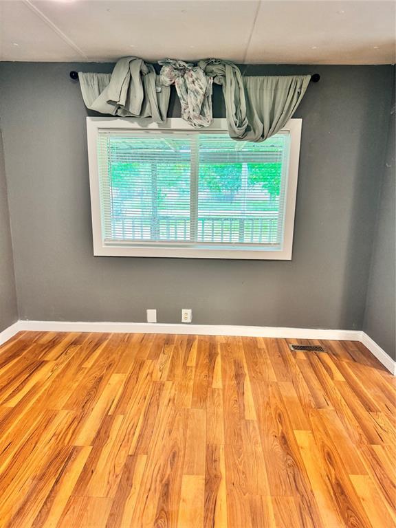 Foto del edificio - 2634 Oak Rd