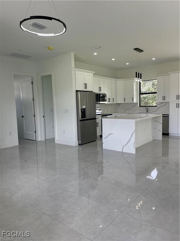 Foto del edificio - 3221 Vera Ct