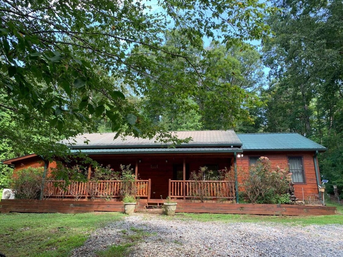 Primary Photo - 75 Fred Burns Rd