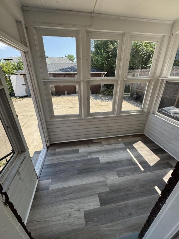 Foto del edificio - 4214 Greenlee Ave