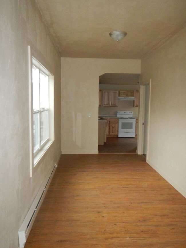 Foto del edificio - 104 N K St