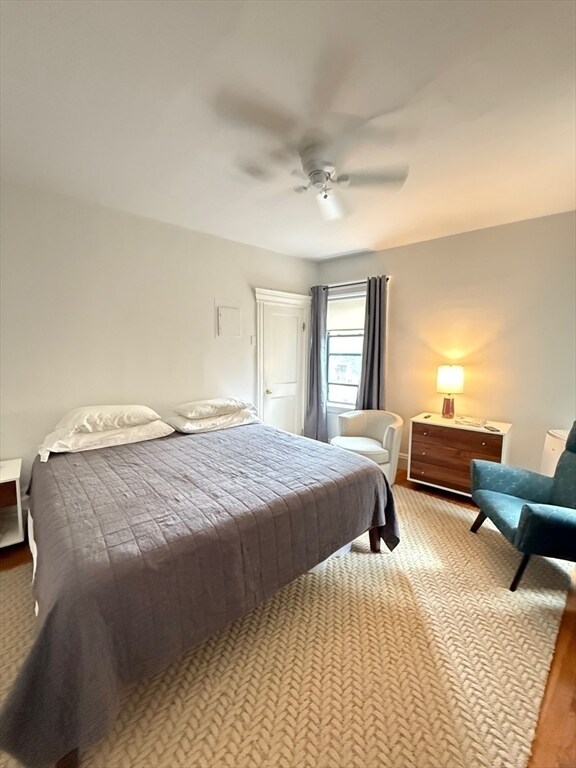 Foto principal - 65 Park Dr