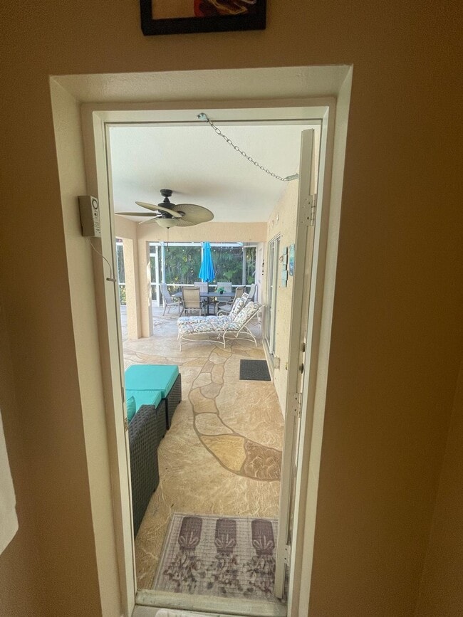 Foto del edificio - 2043 NW 6th Terrace