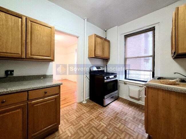 Building Photo - 106 Cabrini Boulevard
