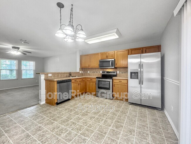 Foto del edificio - 128 Gatewood Bay