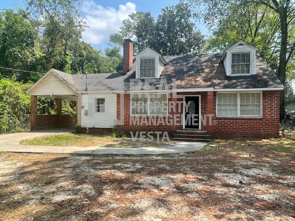 Primary Photo - Four Bedroom Home in West Macon