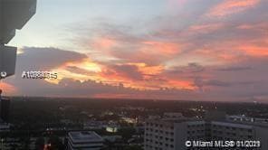 Foto del edificio - 2780 NE 183rd St