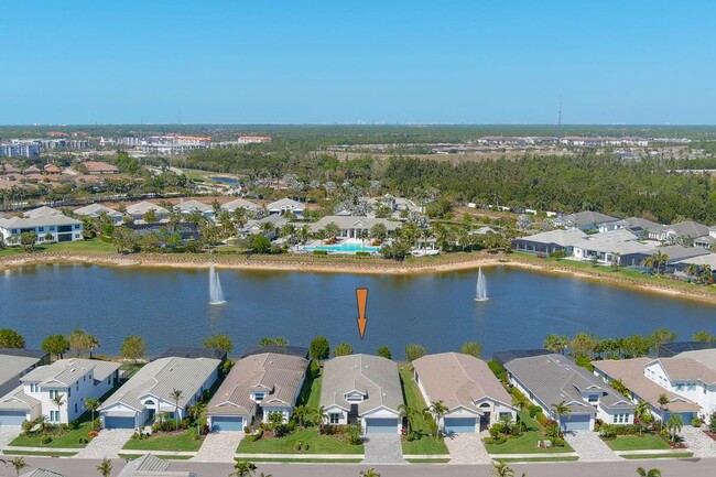 Building Photo - 8897 Redonda Dr