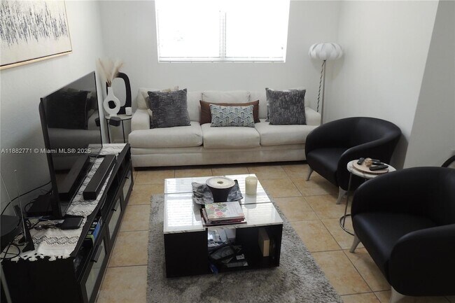 Foto del edificio - 8899 NW 107 Ct