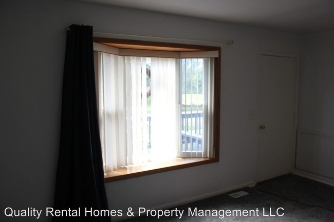 Foto del edificio - 2 br, 1 bath House - 3825 DOLPHAINE