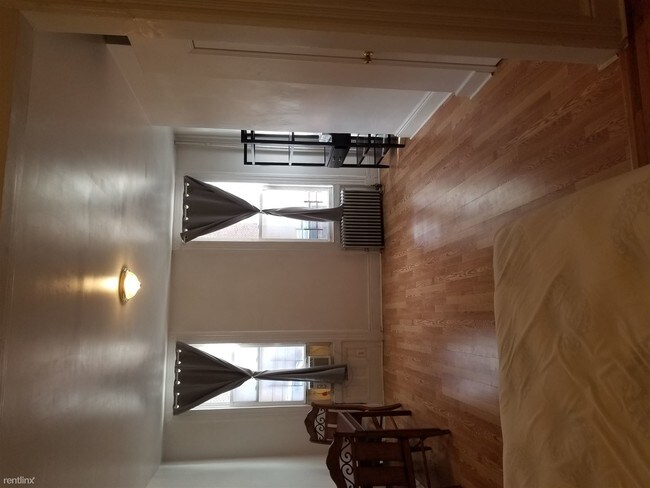 Building Photo - Studio, 1 bath Apartment - 409 Linden St