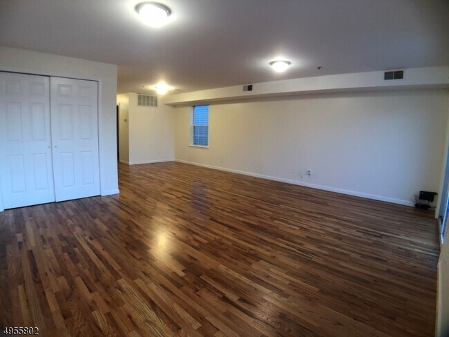 Foto del edificio - 231 N 12th St