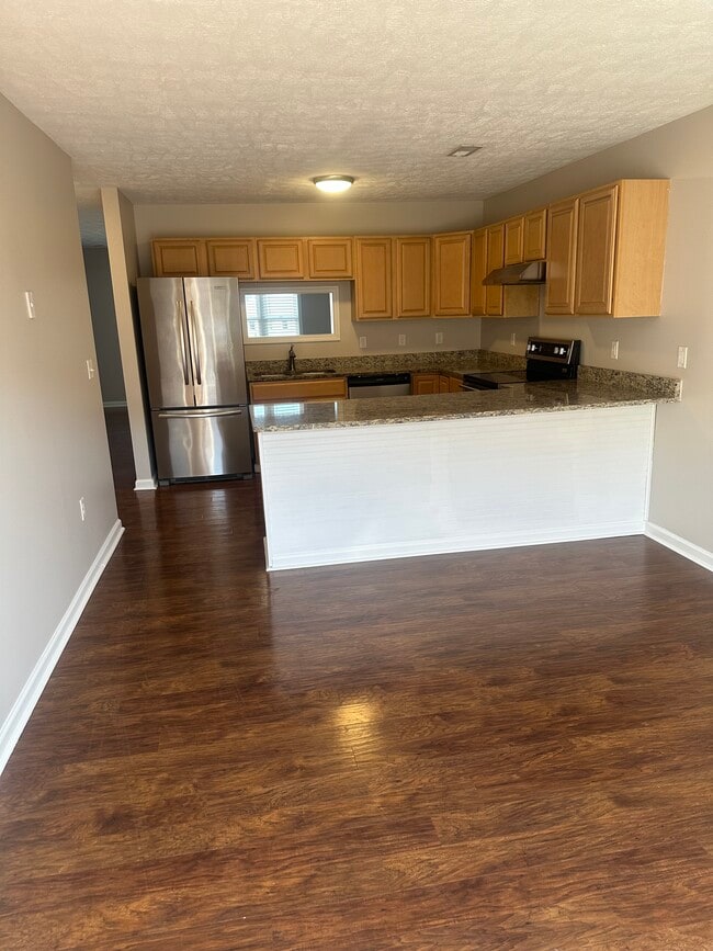 Building Photo - 109 Rystan Pl