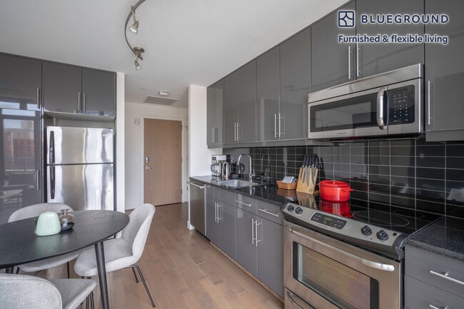 Foto del edificio - 1328 14th St NW